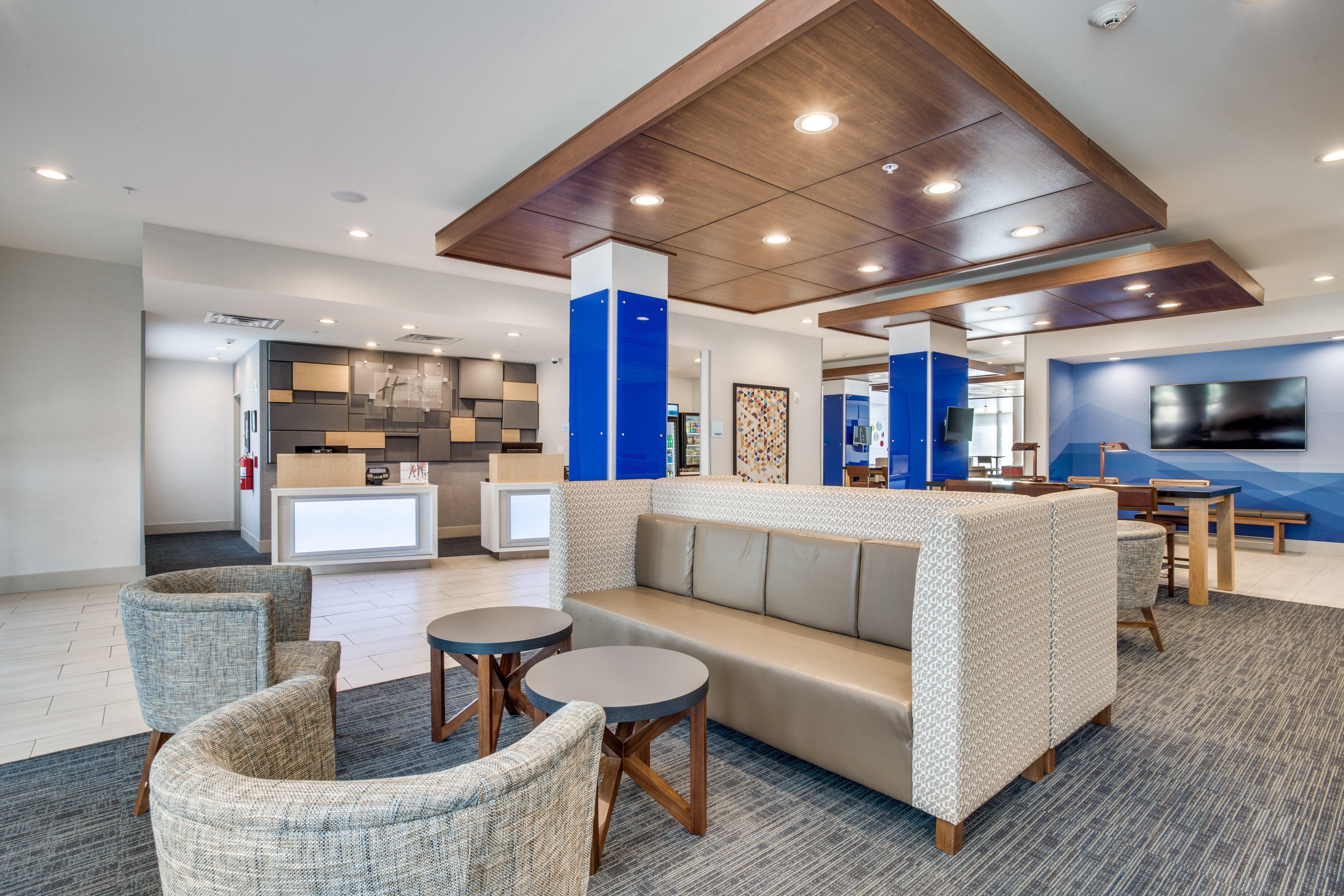 Hilton Garden Inn Denton Exterior photo