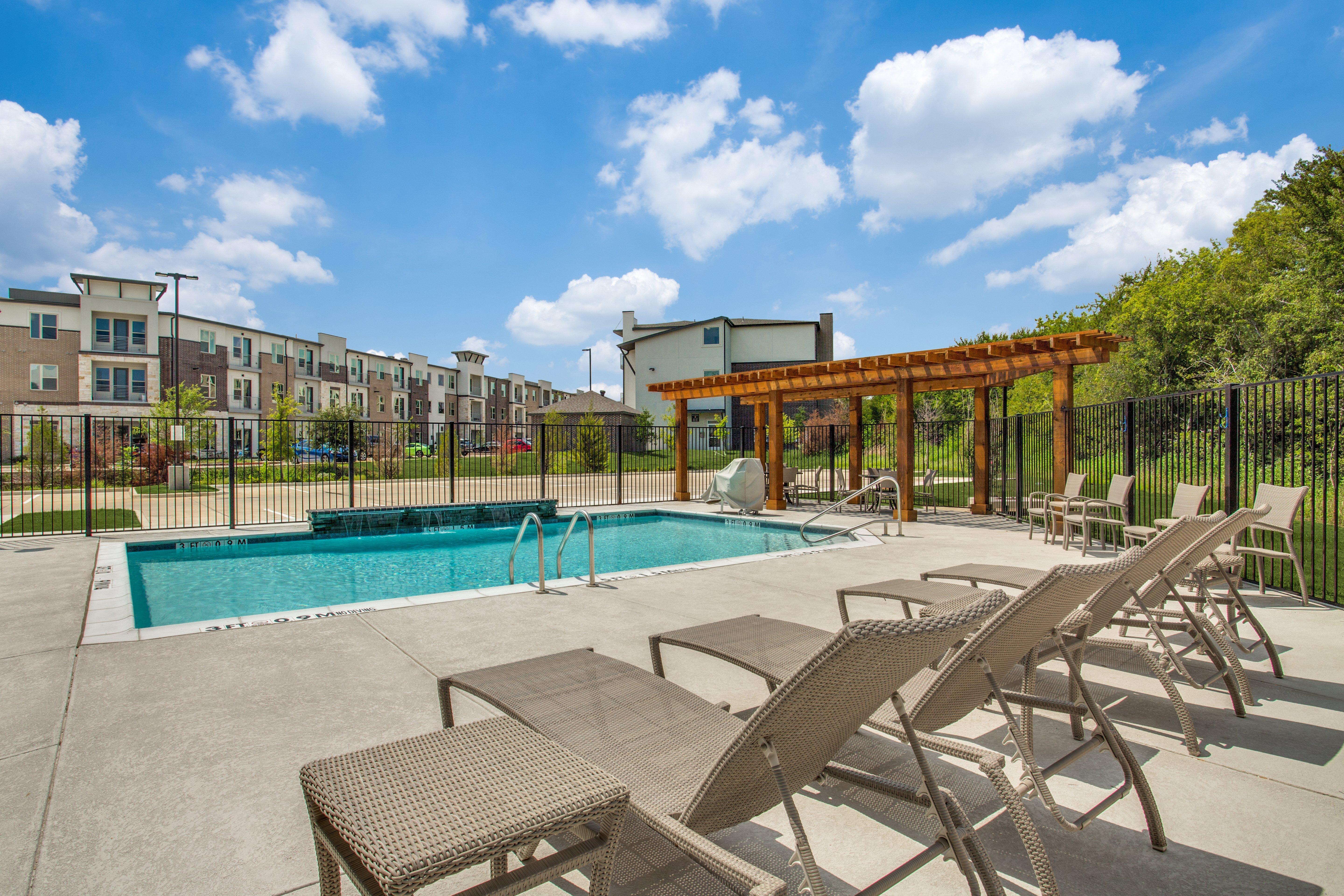 Hilton Garden Inn Denton Exterior photo