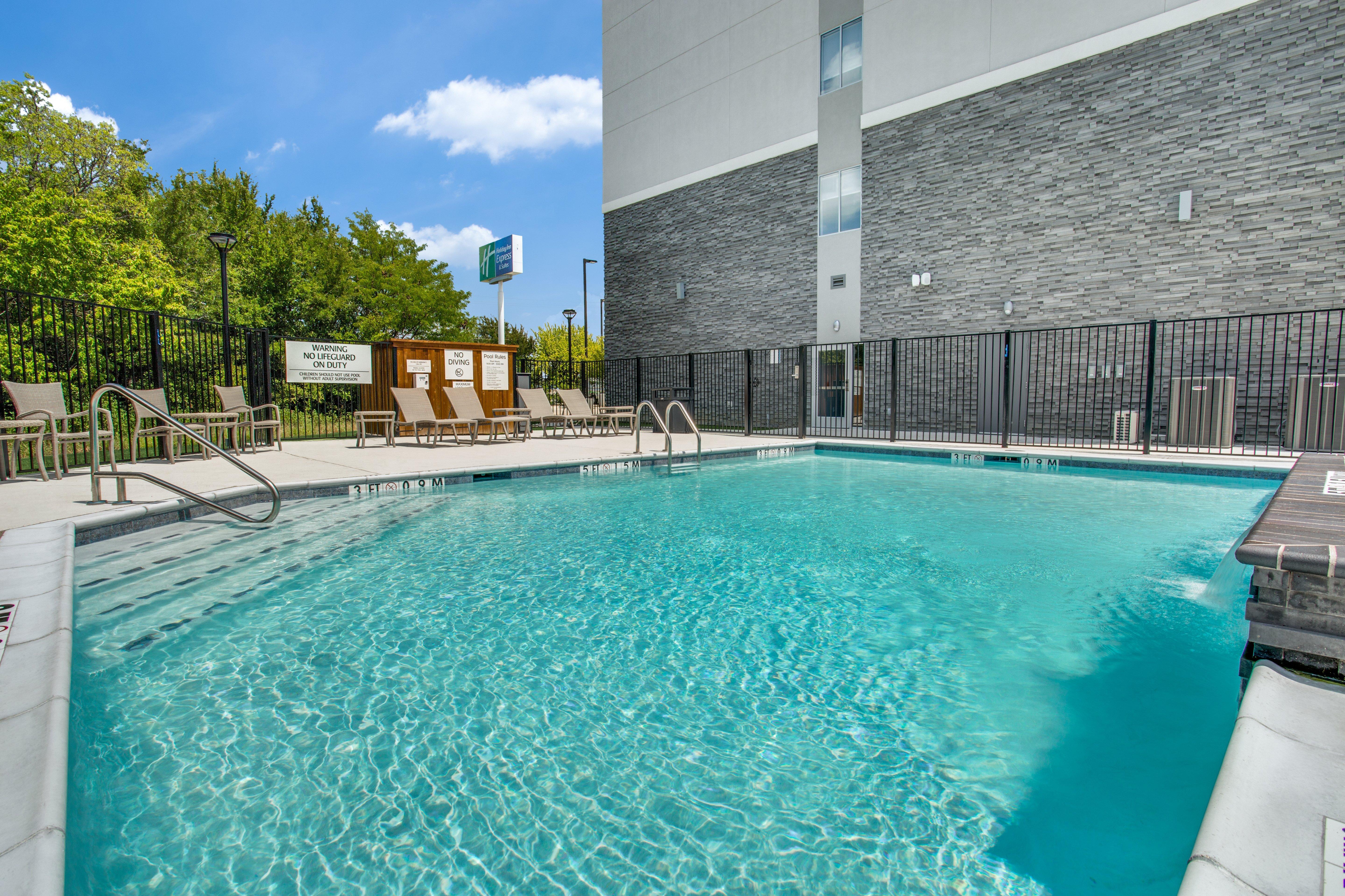 Hilton Garden Inn Denton Exterior photo